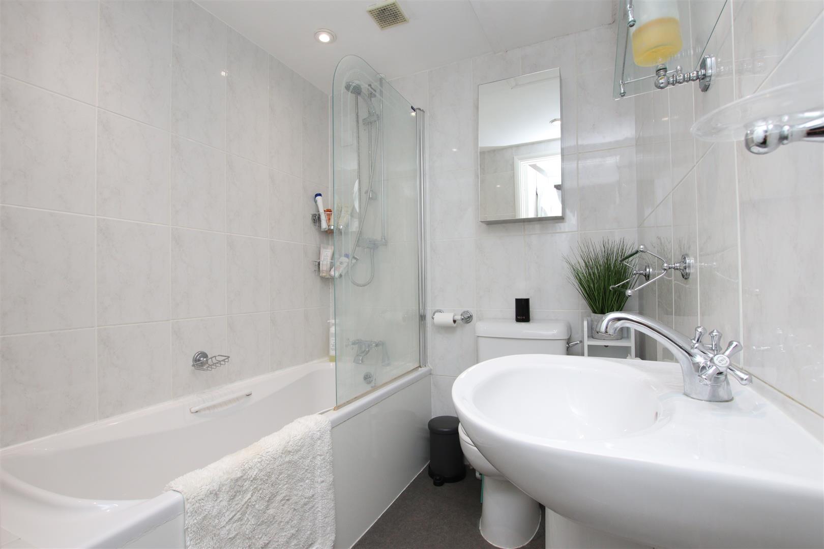 Bennett Street, Bath, BA1